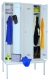 Kleiderschrank mit 3 Abteilen und Sitzbankuntergestell